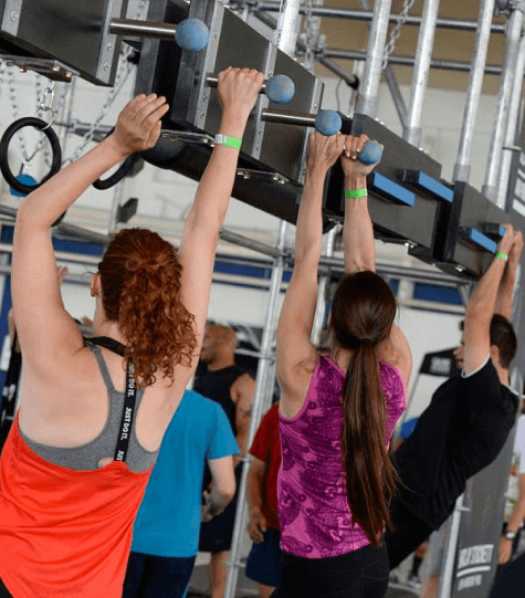 Photo d'une animation Ninja Warrior pour un team building à Lille