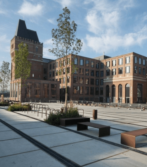 Photo du bâtiment des bureaux d'Euratechnologies à Lille