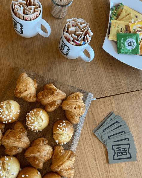 Photo d'un petit-déjeuner comme service de restauration pour séminaire